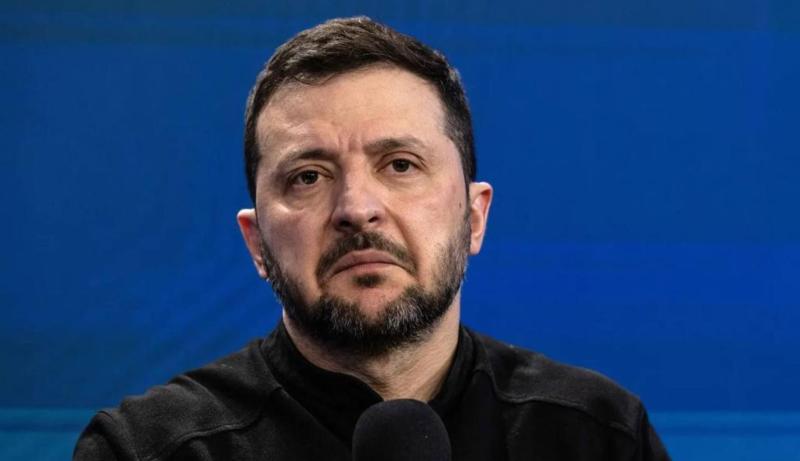 Medvedjev: Zelenskega bodo obesili na Majdanu, če odobri sporazum z ZDA
