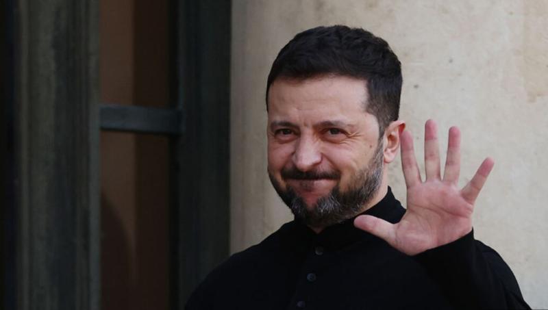 Zelenski z detektorjem laži po Kijevu lovi »krte«
