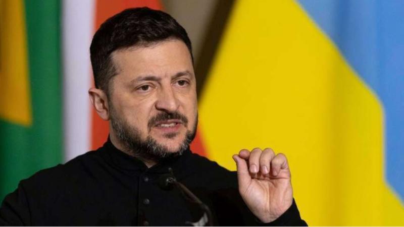 Zelenski zagrozil poslancem Rade s pošiljanjem na fronto