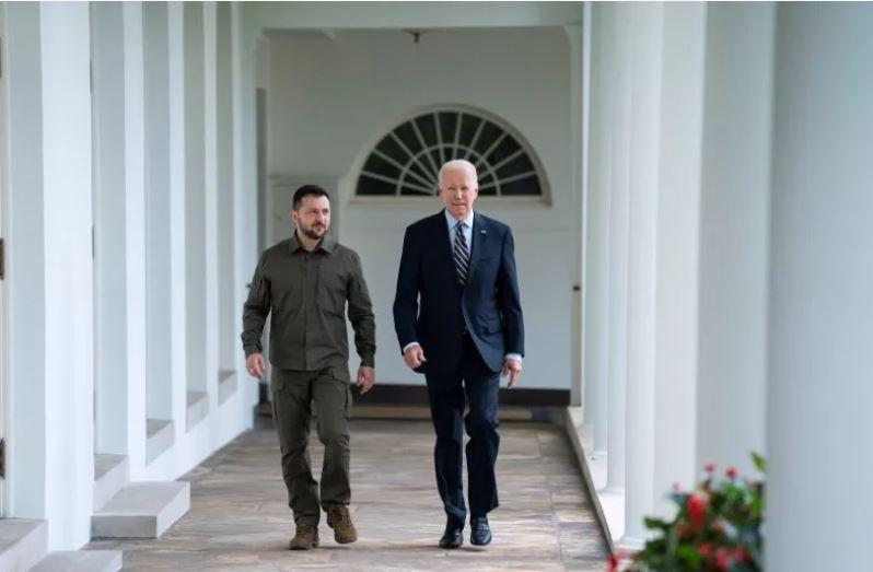 Newsweek: Zmaga Kijeva možna le ob polni vojaški udeležbi ZDA
