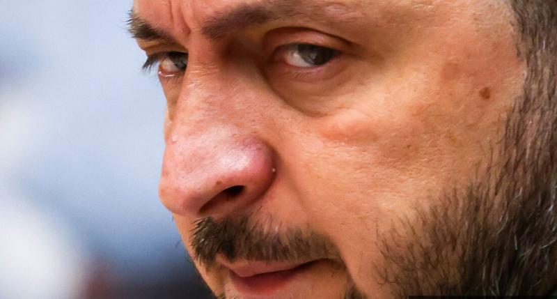 Bloomberg: Voditelji Nata so po spornem tvitu Zelenskemu na zasebni večerji zabičali, naj se »skulira«
