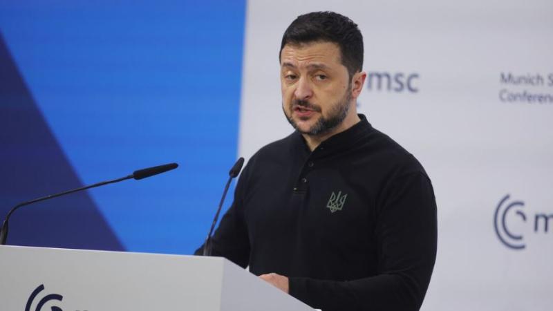 Zelenski udriha po Trumpu: Ni dobro obveščen, Ukrajinci me imajo radi