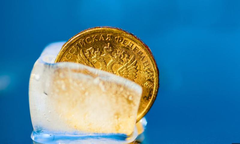 Francija priznala: Ukrajina morda ne bo vrnila posojila, zavarovanega z zamrznjenimi ruskimi sredstvi