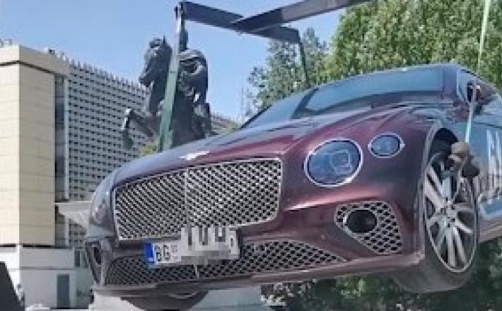 Bentley  Vir:FB