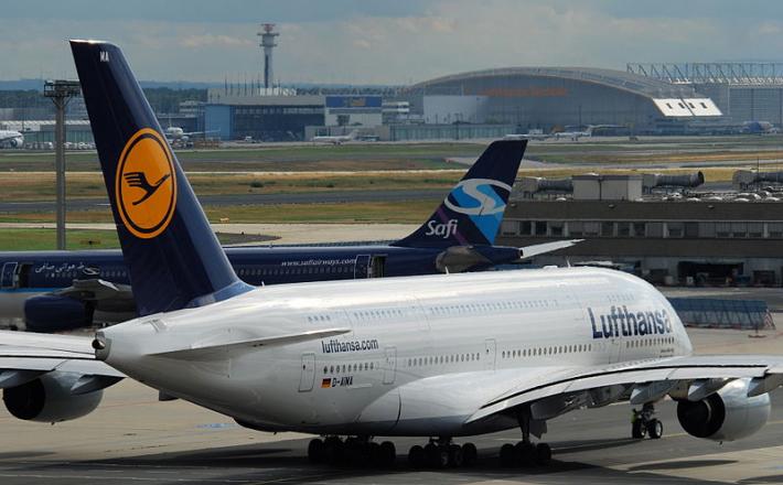 Lufthansa, Airbus A380, Frankfurt Airport