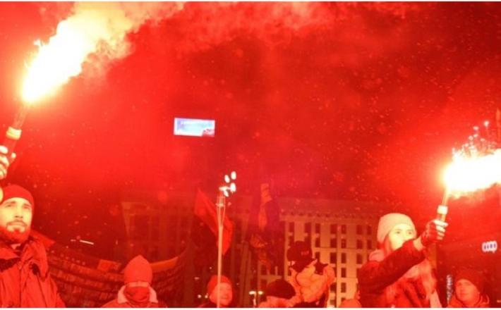 Vir: Posnetek zaslona, X