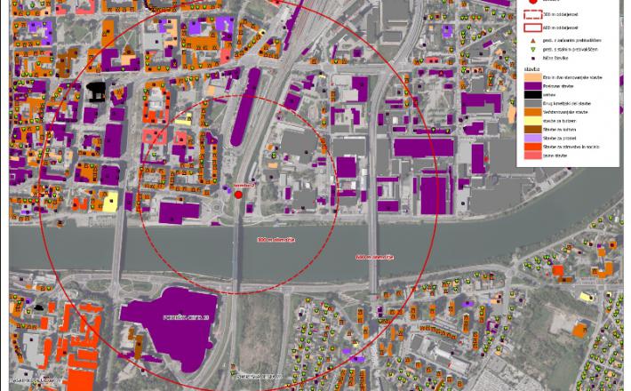 Bomba v Mariboru - evakuacija