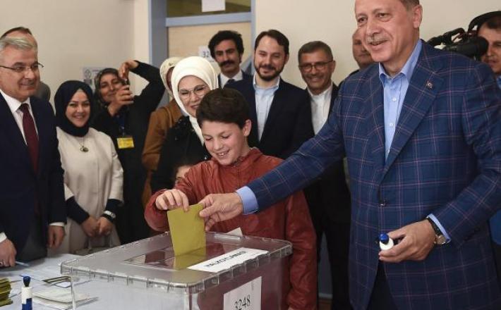 Erdogan glasuje