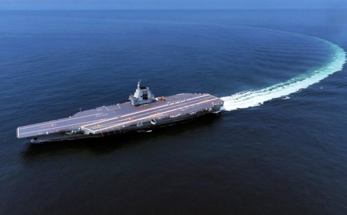 Eden od ciljev kitajske mornarice je, da nova ladja prevladuje v vodah Južnokitajskega, Vzhodnokitajskega in Rumenega morja okoli tako imenovane prve otoške verige, ki se razteza južno od Japonske, Tajvana in Filipinov. Vir: Posnetek zaslona, X