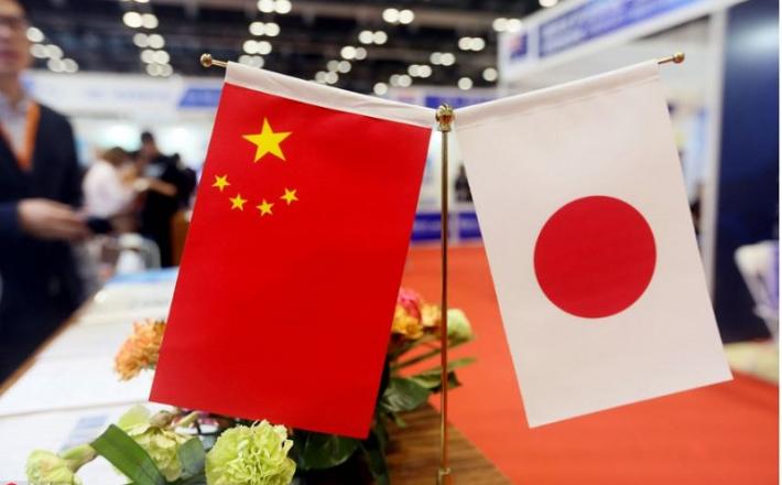 Kitajska in japonska zastava. Vir: X, posnetek zaslona