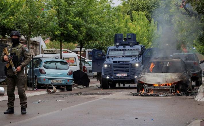 Albanski policisti Srbom vsiljujejo albanske župane