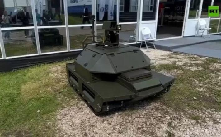 Tankec z laserjem Vir: Rostec, RT, posnetek zaslona