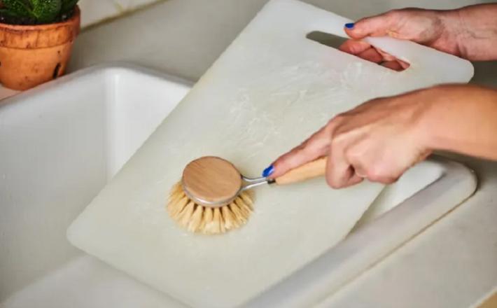 Mikroplastika je tudi v deskah za rezanje Vir: Pininterest