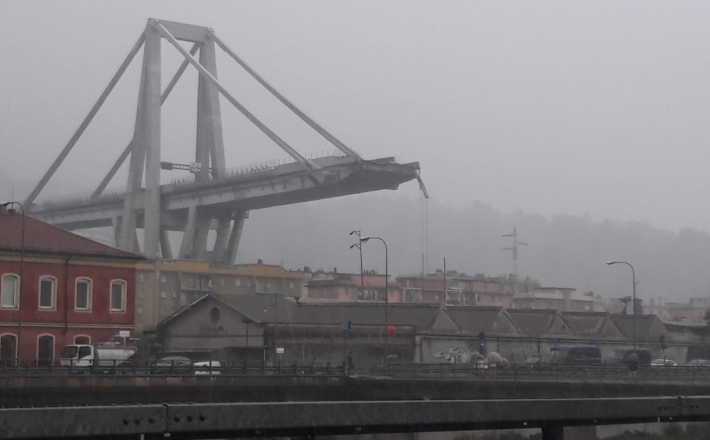 Most v Genovi, zrušen