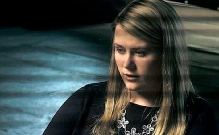 Natascha Kampusch je oblikovala kolekcijo nakita. Vir: You Tube