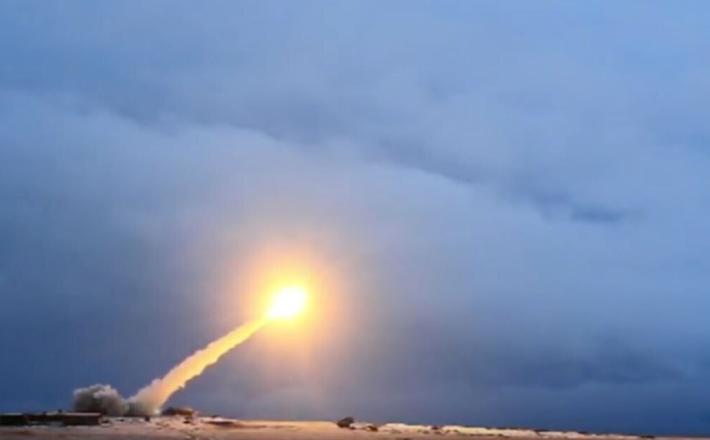 V zadnjih letih so se Zahodnjaki obnašali predrzno in samozavestno, v prepričanju, da ne bodo naleteli na ustrezen odgovor, je poudaril Konstantin Kosačev. Vir: Posnetek zaslona, X