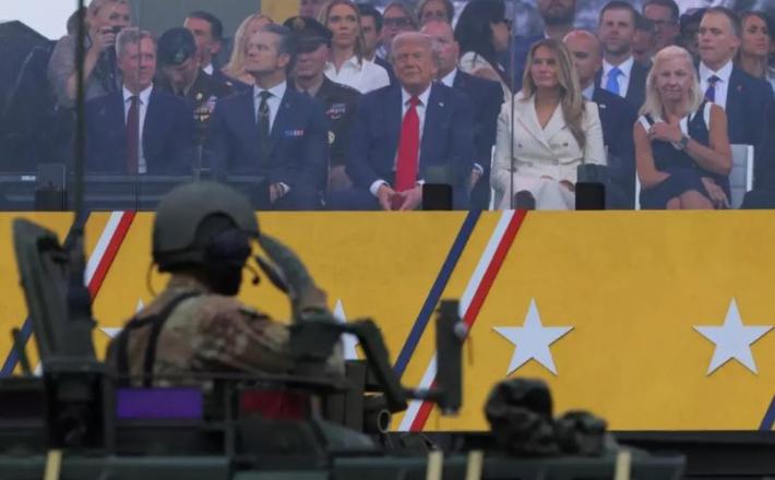 Donald Trump na paradi v Washingtonu Vir: X