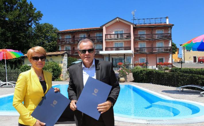 Aleksandra Pivec in hotel Grahor