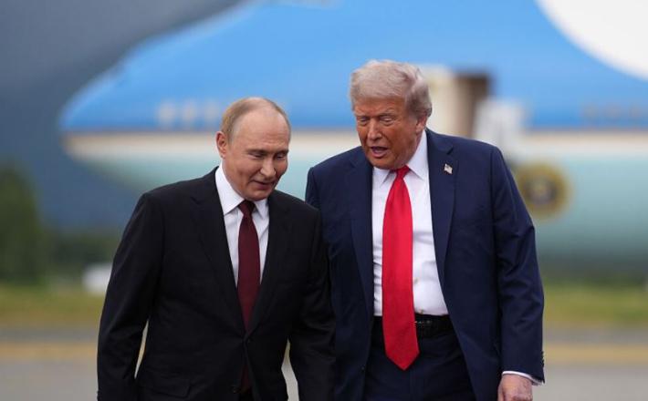 Donald Trump je dejal, da bi morali ohraniti G8, in dodal, da Barack Obama ni želel Rusije v tej organizaciji. Vir: X, posnetek zaslona