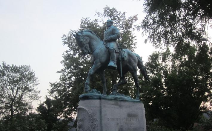 Robert E. Lee, Charlottesville