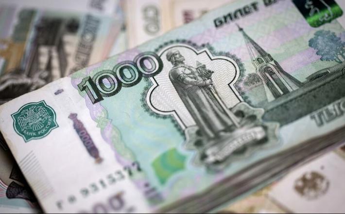 Bankirji poudarjajo, da je poleg vprašanja zakonitosti ena od ovir tudi pomanjkanje zagotovil, da bi morebitni mirovni sporazum med Rusijo in Ukrajino vključeval odškodnine Moskve Kijevu, ki bi jih lahko uporabili za vračilo sredstev. Vir: X, posnetek zaslona