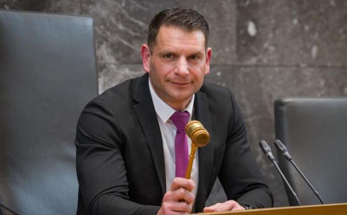 Bilijantne poteze: Novi predsednik Državnega zbora