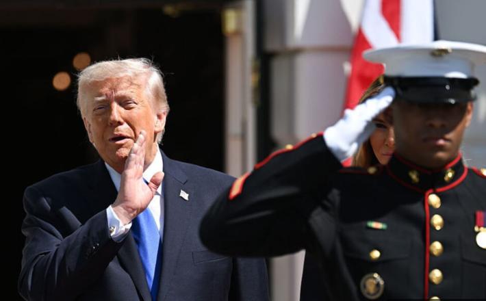 Odsotnost ameriških podmornic v Natu predstavlja ogromno vojaško tveganje za celino, če ne bo sposobna zapolniti praznine, ki jo je pustil Trump, ocenjuje »Daily Mail«. Ameriške podmornice so med najpomembnejšimi orodji Nata v Evropi, saj naj bi bile sposobne slediti ruskim podmornicam z jedrskim orožjem. Vir: Posnetek zaslona, X
