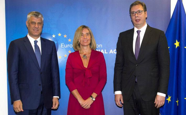 Predsednika Srbije in Kosova Vučić  in Thaci