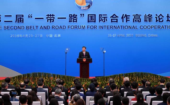 Xi Jinping nagovarja srečanja "Pas in pot"