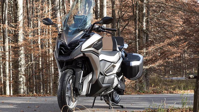 KYMCO trikolesnik CV3