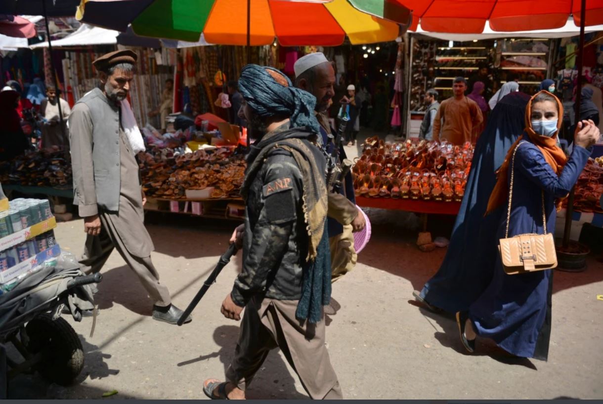 Tržnica v Kabulu  Vir:Twitter, RFE