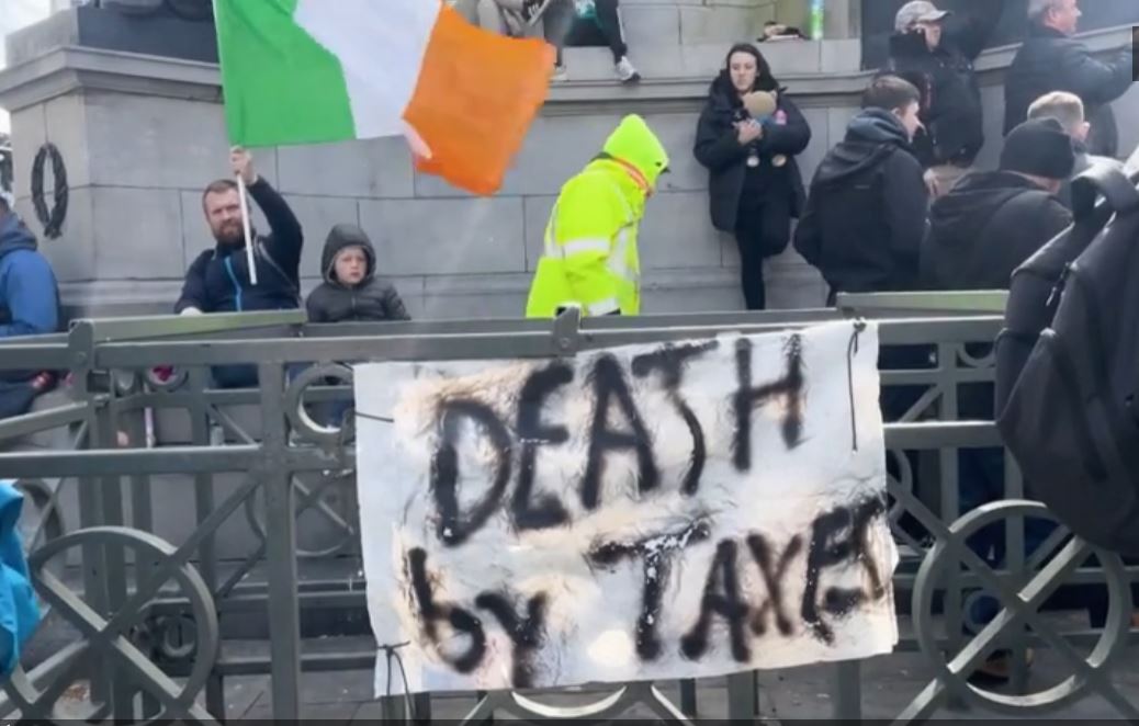 Protesti na Irskem se širijo...Vir: X