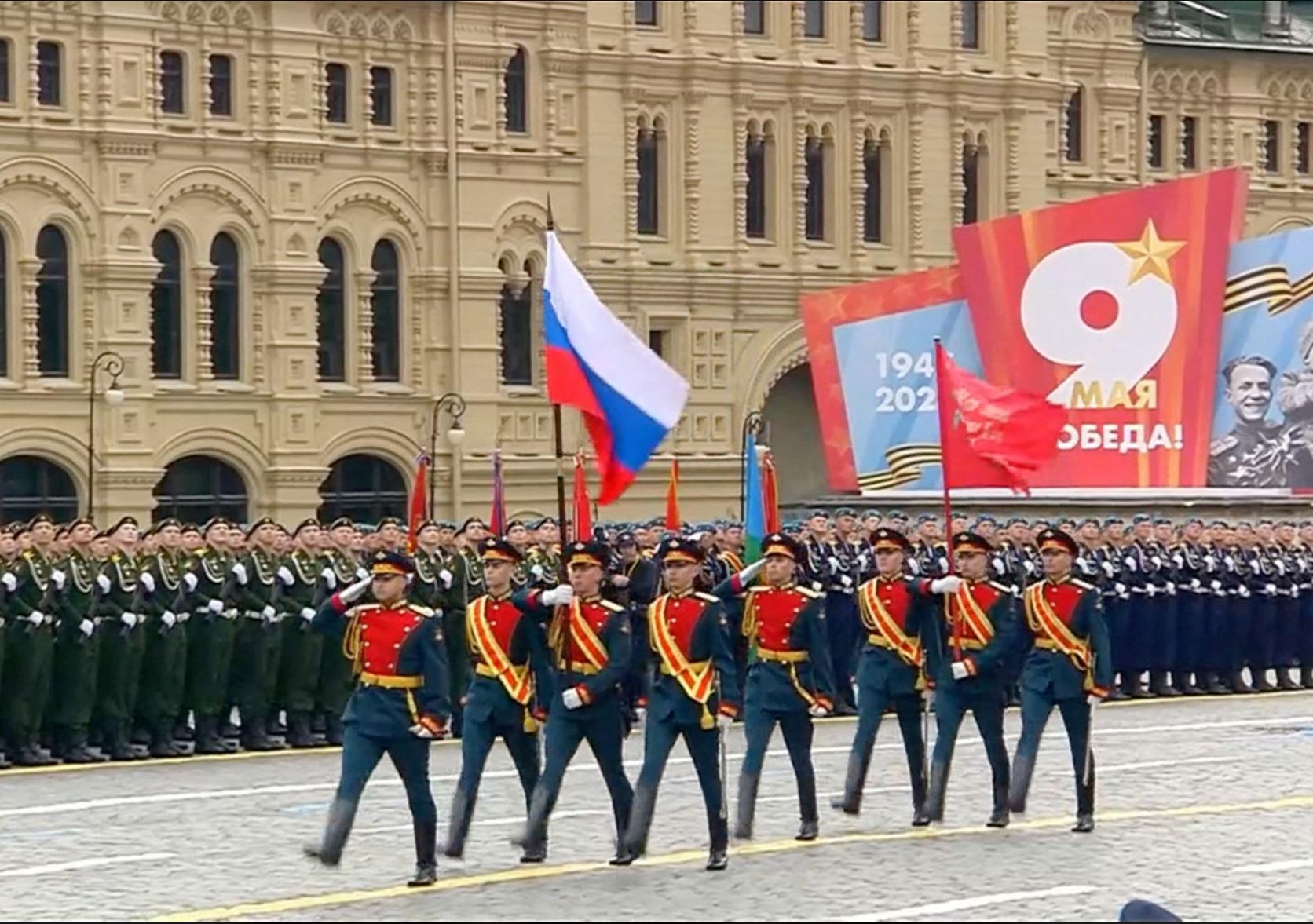 Mimohod v Moskvi 9.maja 2026 Vir: Telegram, RT, posnetek zaslona