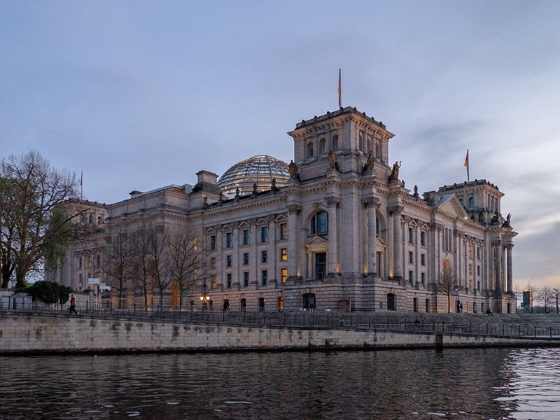 Reichstag / Nemški parlament