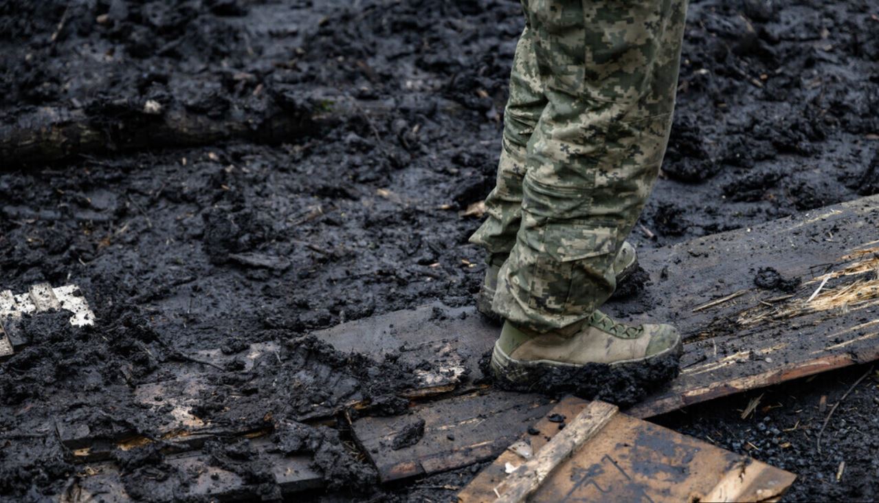 Ukrajinski generalštab je sporočil, da so se sile Ukrajine umaknile iz mesta. Vir: Posnetek zaslona, X