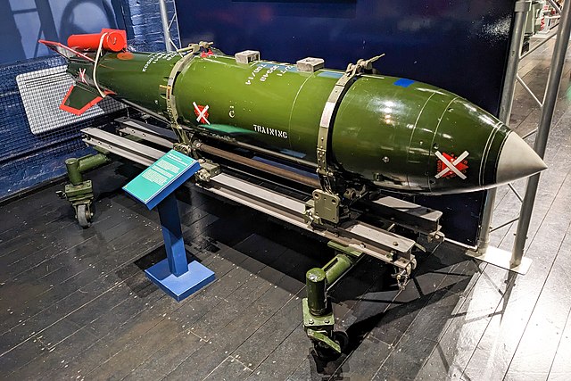 Britanska jedrska bomba  Vir: Wikipedia