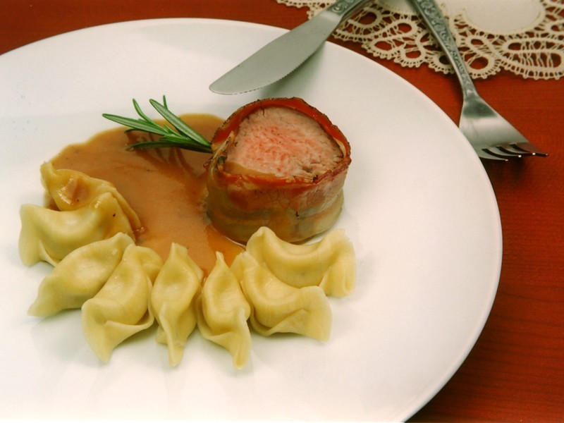 Žlikrofi Vir: www.zlikrofi.si